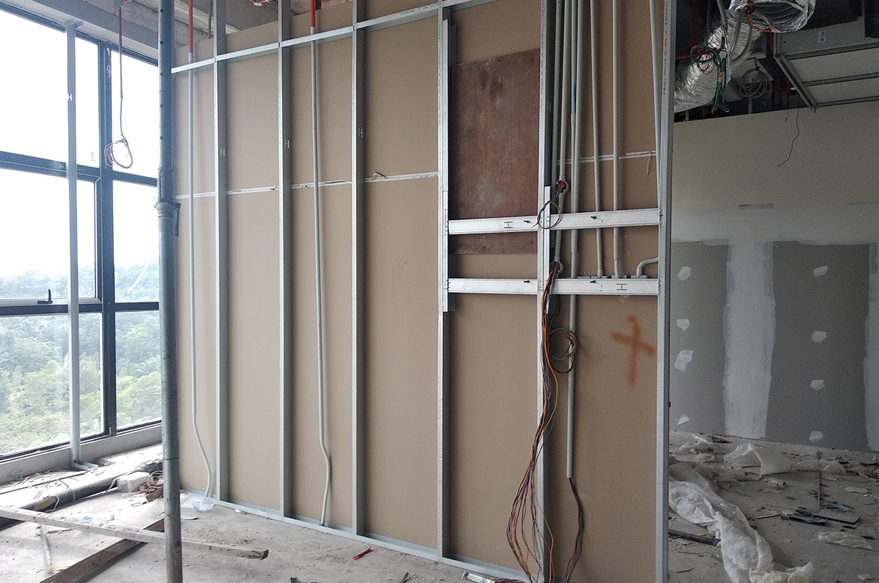 Faux plafonds Lons, Faux plafonds Pau, Isolation phonique Lons, Isolation phonique Pau, Isolation thermique Lons, Isolation thermique Pau, Plaquiste Lons, Plaquiste Pau, Platre traditionnel Lons, Platre traditionnel Pau, Pose de placo Lons, Pose de placo Pau, Protection incendie par le platre Lons, Protection incendie par le platre Pau